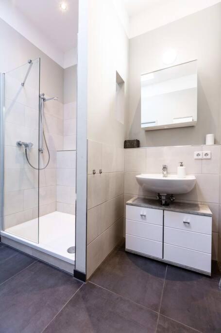 Loft 5 Balkon 15min Hbf Wifi Apartment *